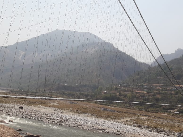 झोलुङ्गे पुलको काम अन्तिम चरणमा